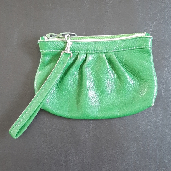 Green Leather Coin Purse  🍀🌈💰 - Picture 1 of 3